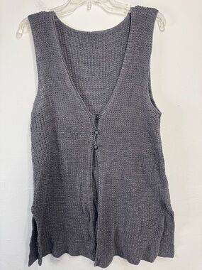 Gray Knit Sleeveless Button Front Vest NO SIZE TAG Neutral Minimalist